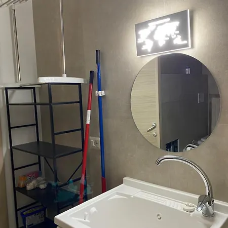 Sweethome1624 Apartman